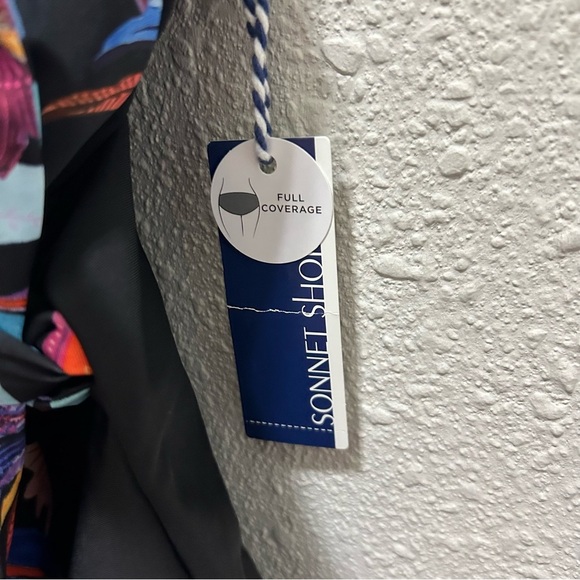 Sonnet Shores Women's Tie Side One Piece Swimsuit in Tropic of Tropez NWT Size 8 - Picture 4 of 9